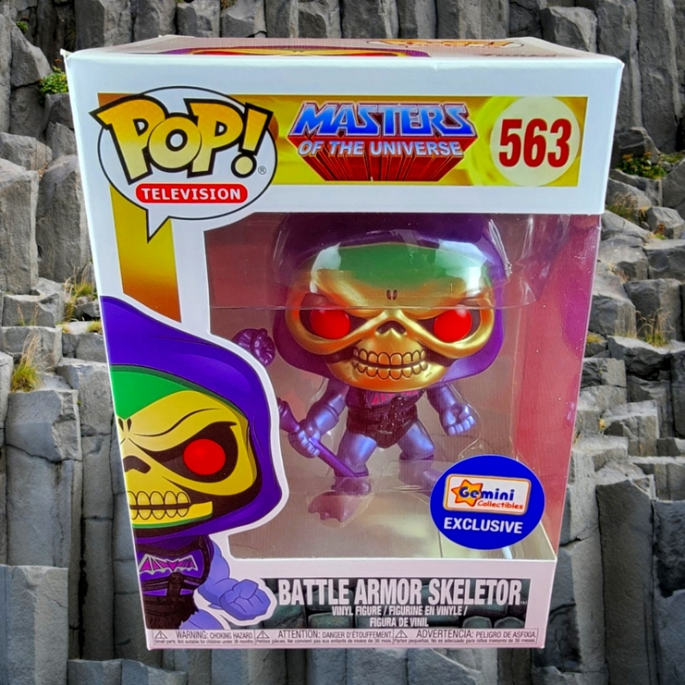 Battle armor skeletor gemini exclusive funko  # 563 (nib) With pop protector